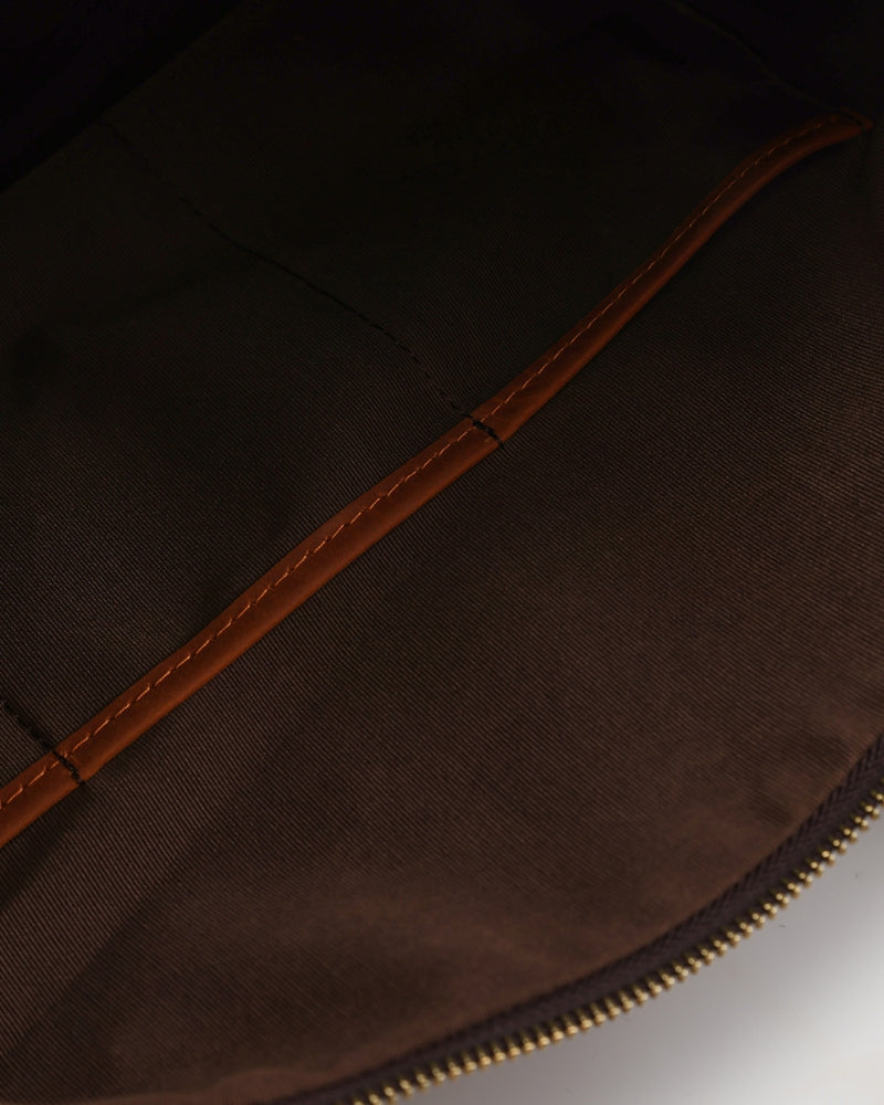 Montague Leren Duffle