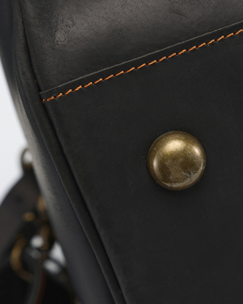 Montague Leren Duffle