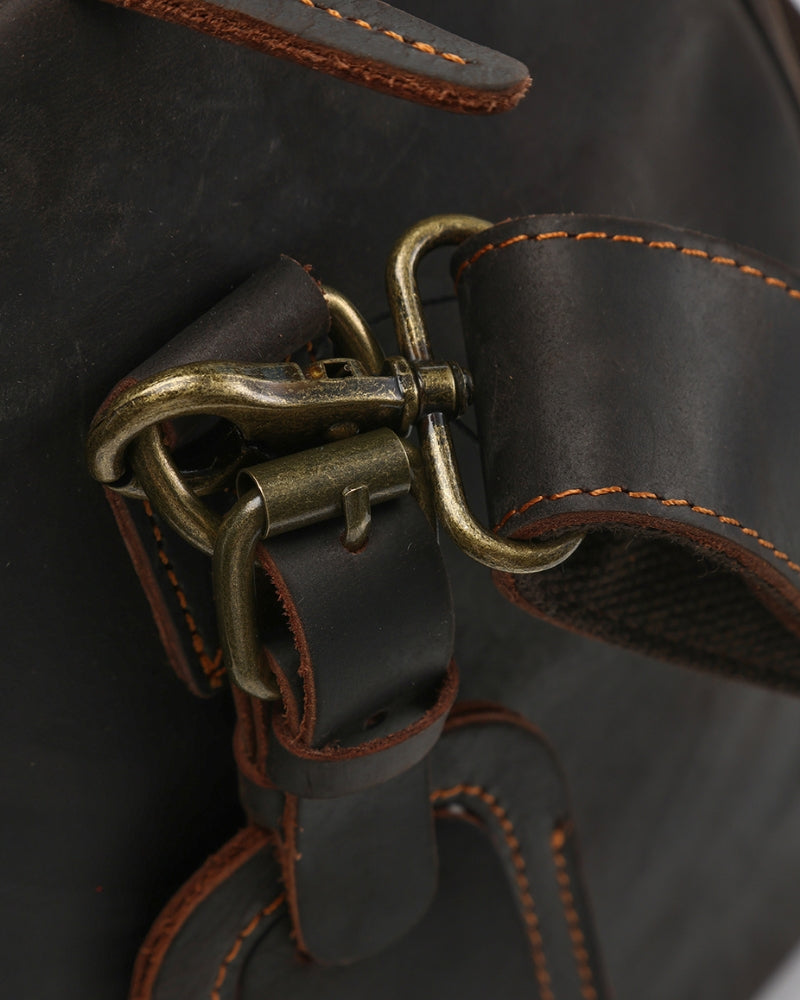 Montague Leren Duffle